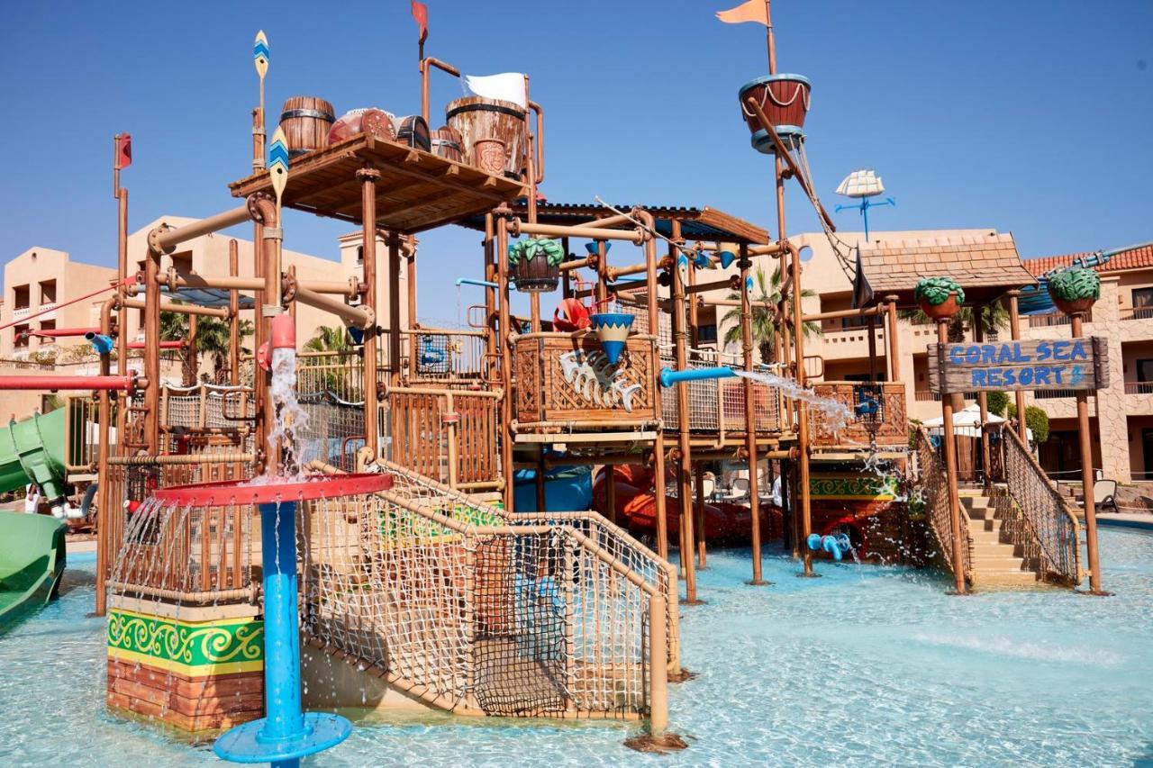 Coral Sea Holiday Resort And Aqua Park Шарм-еш-Шейх Екстер'єр фото